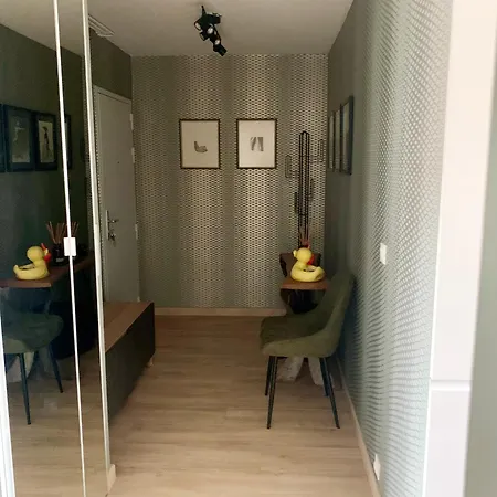 Curial Calm Lägenhet *